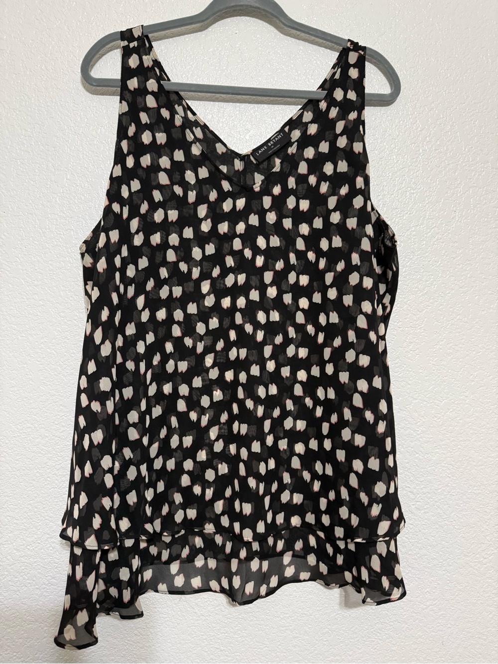 Lane Bryant Black Cream Printed V-Neck Layered Camisole
